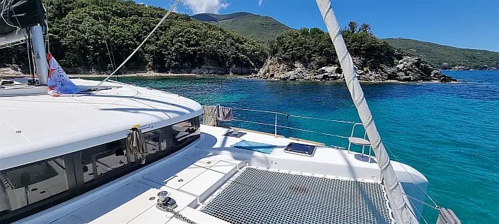 Lagoon 40 in Puntone / Marina di Scarlino - Photo 5