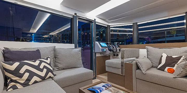 Leopard 40 PC in Marina Agana - Photo 5
