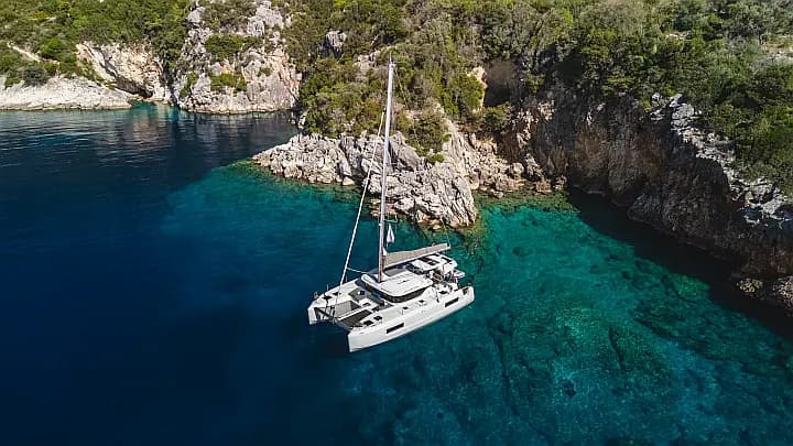 Lagoon 43 in Lefkada / Port of Lefkas - Photo 4