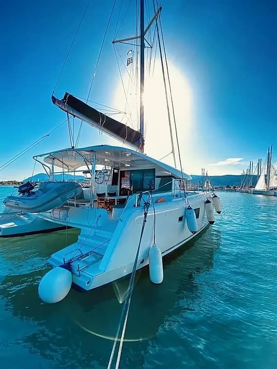 Lagoon 42 in Lavrion / Olympic Marina - Photo 1