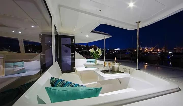 Leopard 51 PC in Ta' Xbiex / Gardens Yacht Marina - Photo 4