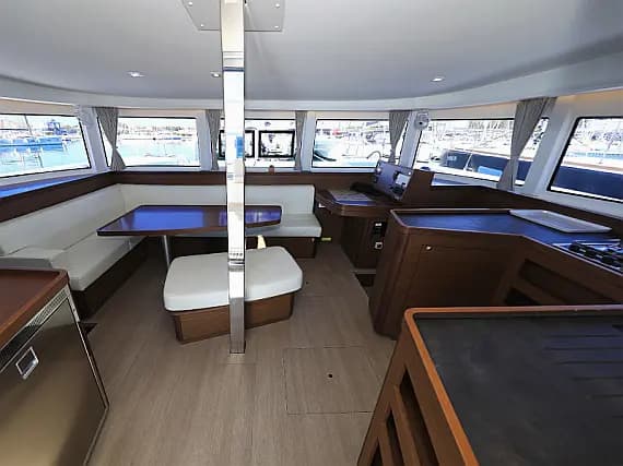 Lagoon 42 in Sukošan / D-Marin Dalmacija Marina - Photo 3