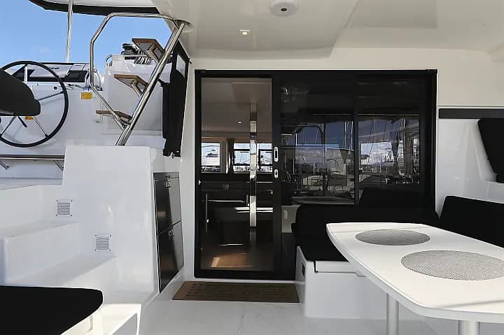Lagoon 42 in Sukošan / D-Marin Dalmacija Marina - Photo 5