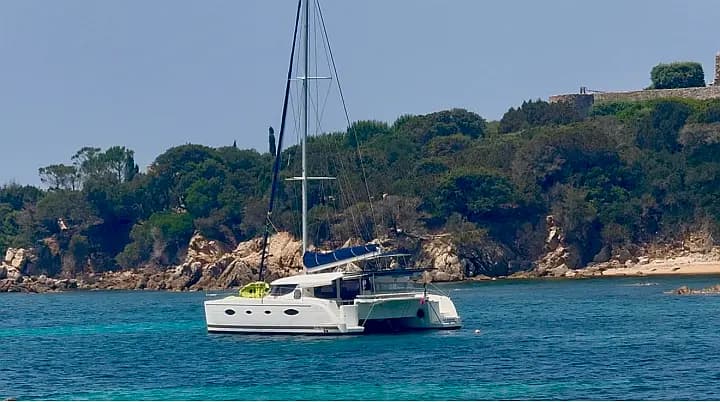 Salina 48 in Corsica / Porto Vecchio / Marina Porto Vecchio - Photo 5