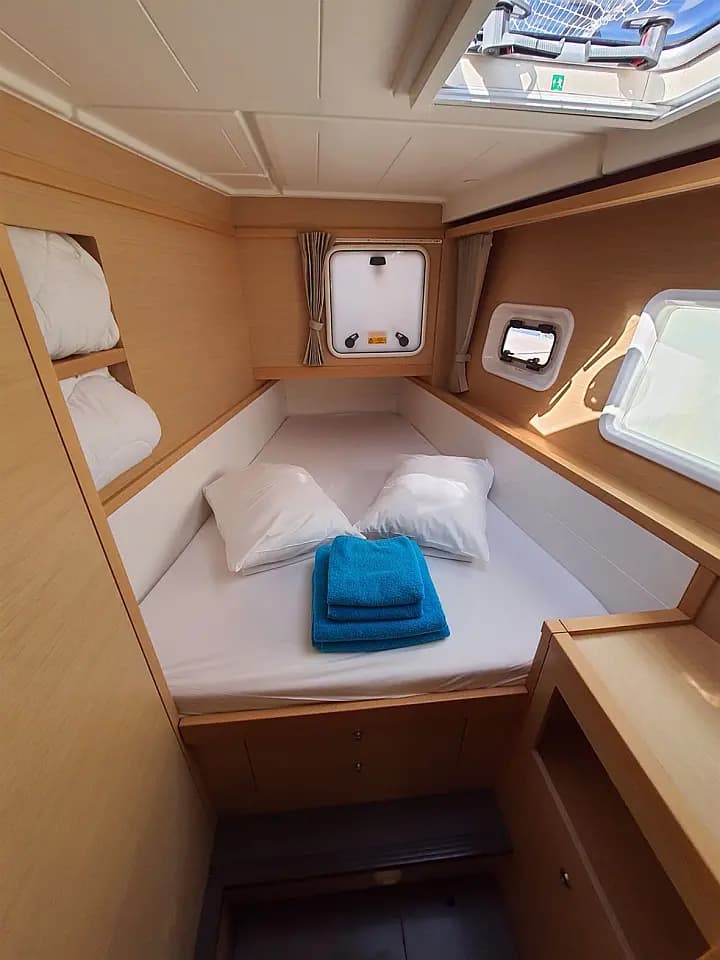 Lagoon 39 in Dubrovnik / Marina Frapa Dubrovnik - Photo 4