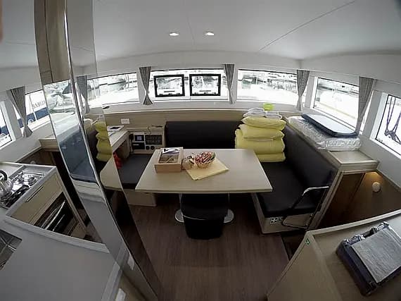 Lagoon 40 in Šibenik / D-Marin Marina Mandalina - Photo 2