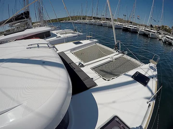 Lagoon 40 in Šibenik / D-Marin Marina Mandalina - Photo 3