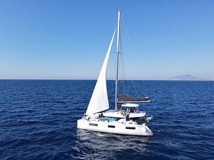 Lagoon 46 in Sicily / Capo d'Orlando Marina - Photo 4