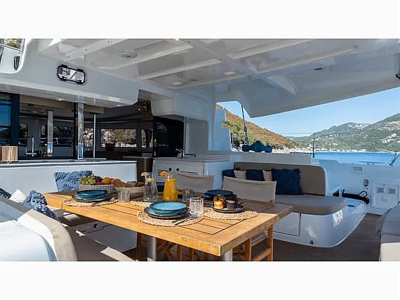 Lagoon 46 in Lefkada / Port of Lefkas - Photo 3