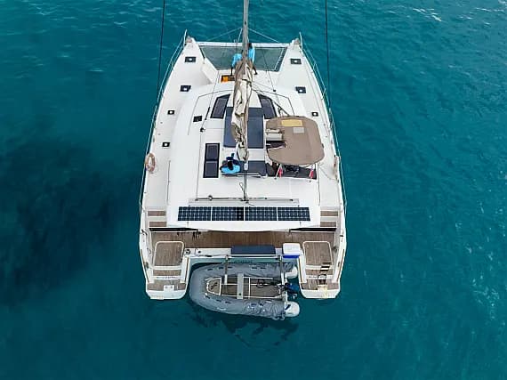 Helia 44 in Zanzibar / Azam Marina - image 1