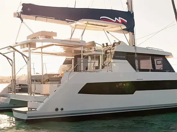 Leopard 42 in Placencia - Photo 1