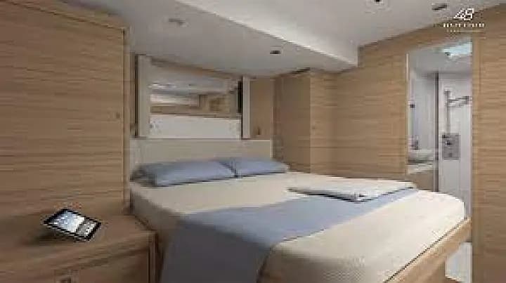 Dufour Catamaran 48 in Sicily / Capo d'Orlando Marina - Photo 5
