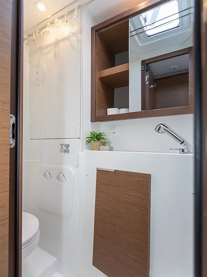 Lagoon 40 in Primošten / Marina Kremik - Photo 4