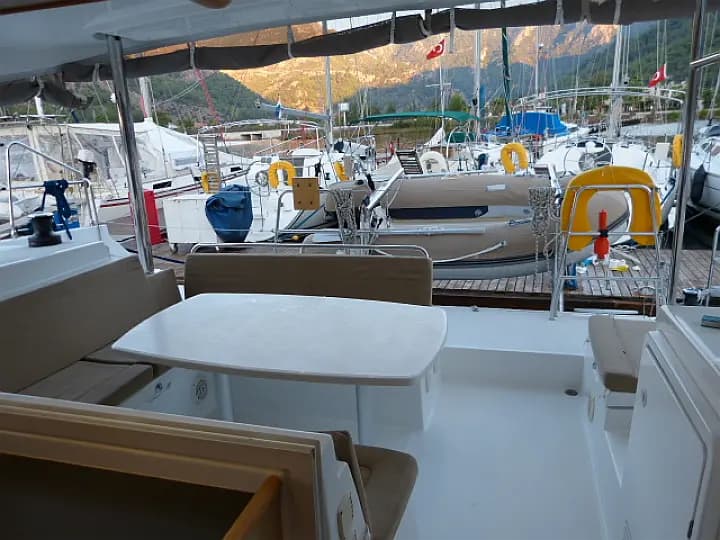 Lagoon 400 in Fethiye / Ece Marina - Photo 4