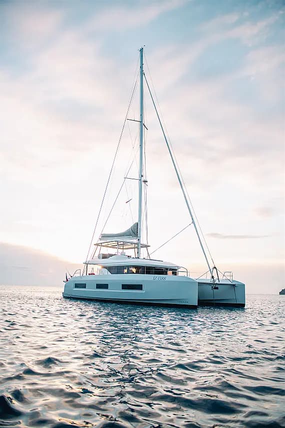 Lagoon 55 in Sardinia / Olbia / Marina di Olbia - Photo 1