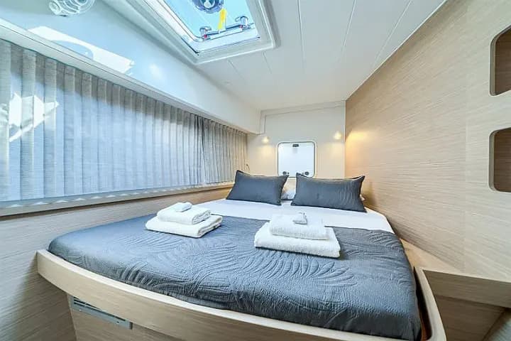 Lagoon 42 in Kaštel Gomilica / Marina Kaštela - Photo 4