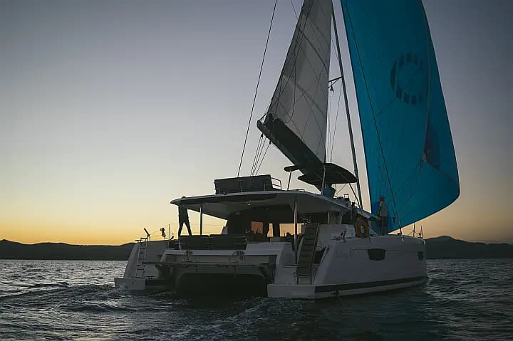 Saona 47 in Lavrion Marina - Photo 5