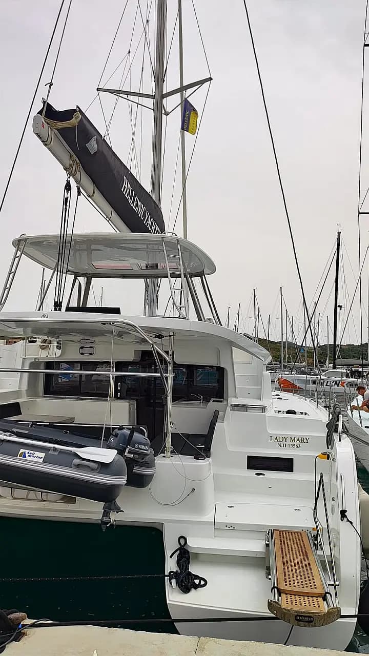Lagoon 46 in Lavrion / Olympic Marina - Photo 3