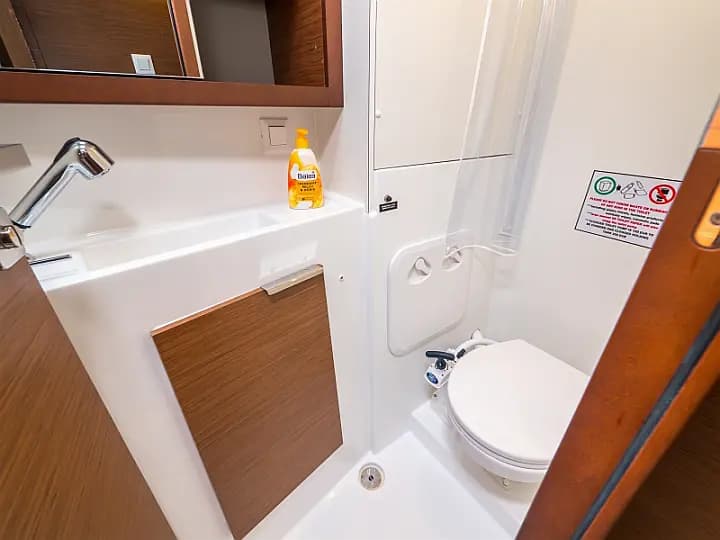 Lagoon 40 in Split / ACI Marina Split - Photo 5