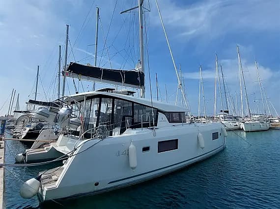Lagoon 42 in Sukošan / D-Marin Dalmacija Marina - Photo 1