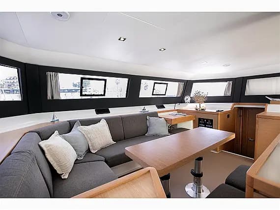 Dufour Catamaran 48 in Athens / Alimos Marina - Photo 2