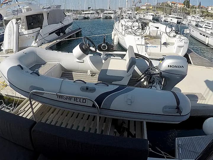 Lagoon 50 in Šibenik / D-Marin Marina Mandalina - Photo 4
