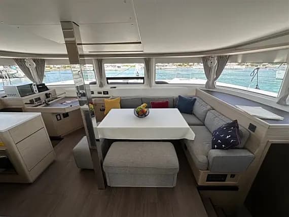 Lagoon 46 in Sukošan / D-Marin Dalmacija Marina - Photo 2