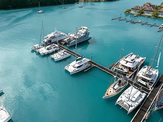 Leopard 45 in Eden Island / Mahe, Victoria / Eden Island Marina - Photo 1