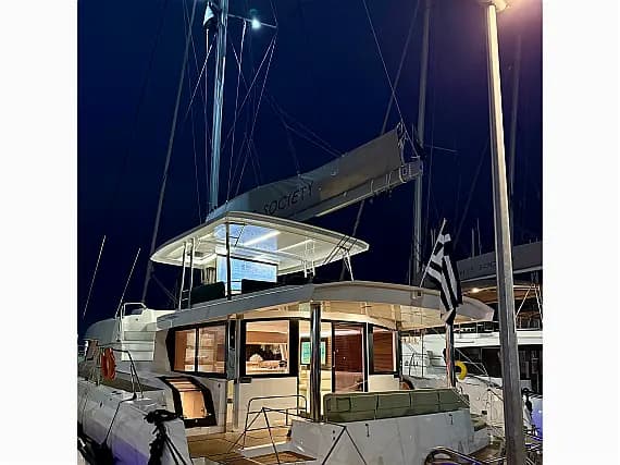 Bali 5.8 in Athens / Alimos Marina - Photo 1