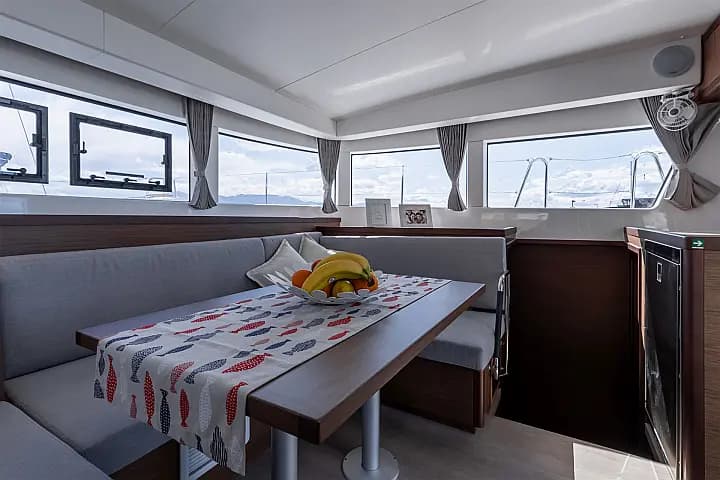 Lagoon 40 in Dubrovnik / ACI Marina Dubrovnik - Photo 3