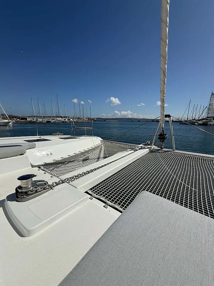 Lagoon 43 in Preveza Marina - Photo 5