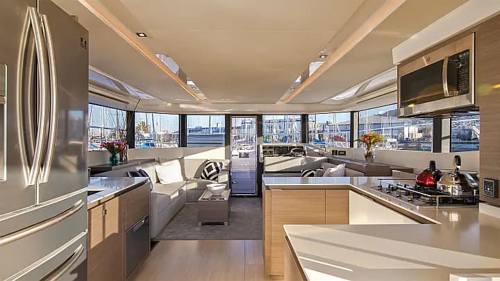 Leopard 53 PC in Grimaud / Port Grimaud - Photo 5