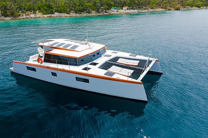 Luna 47 Power in Split / MCI Marine Club International - Photo 5