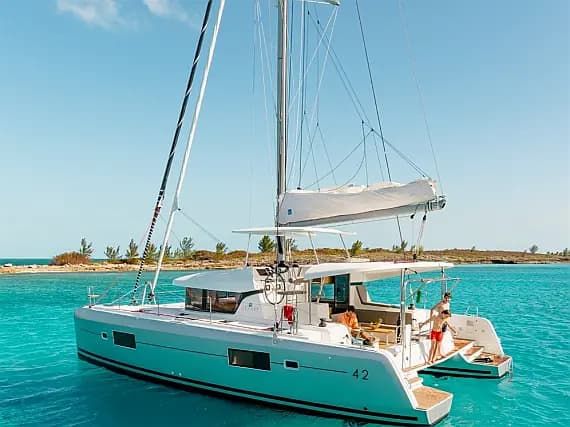 Lagoon 42 in Tropea / Porto di Tropea - Photo 1