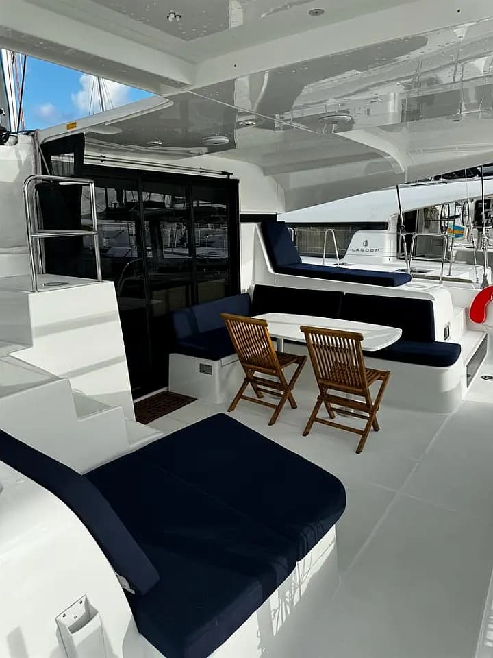 Lagoon 42 in Martinique / Le Marin - Photo 5