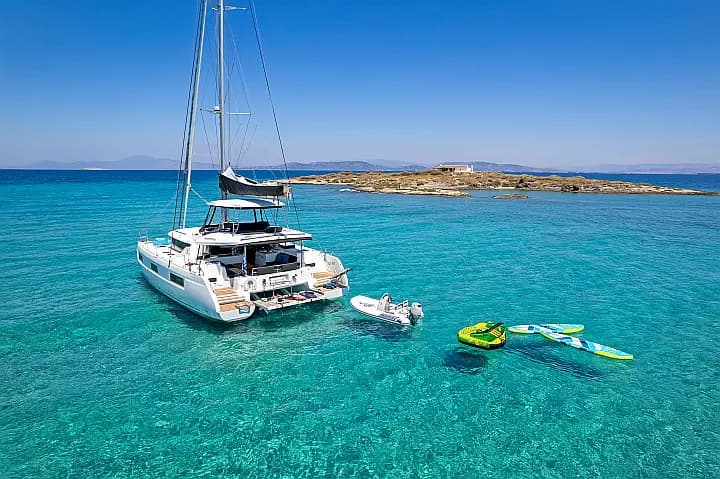 Lagoon 46 in Athens / Alimos Marina - Photo 3