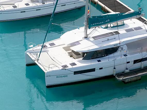 Leopard 45 in Eden Island / Mahe, Victoria / Eden Island Marina - image 1