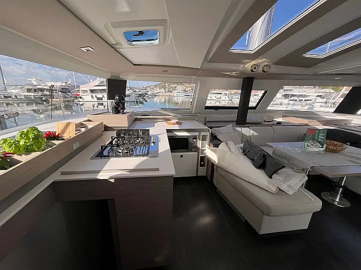 Elba 45 in Seget Donji / Marina Baotić - Photo 5