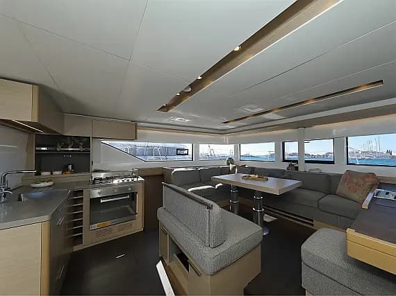 Lagoon 51 in Sukošan / D-Marin Dalmacija Marina - Photo 2