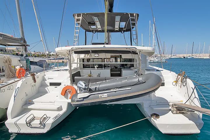 Lagoon 46 in Rhodes New Marina - Photo 4
