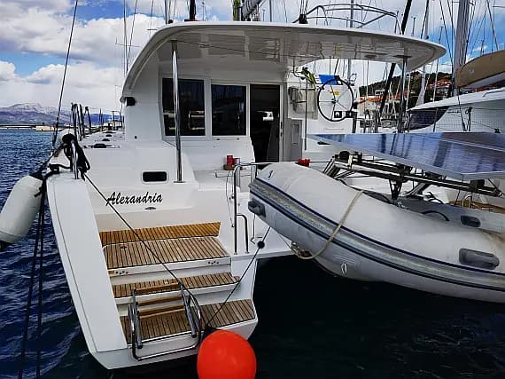 Lagoon 40 in Sukošan / D-Marin Dalmacija Marina - Photo 3
