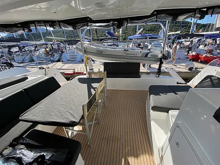 Lagoon 42 in Sardinia / Portisco / Cala dei Sardi - Photo 5