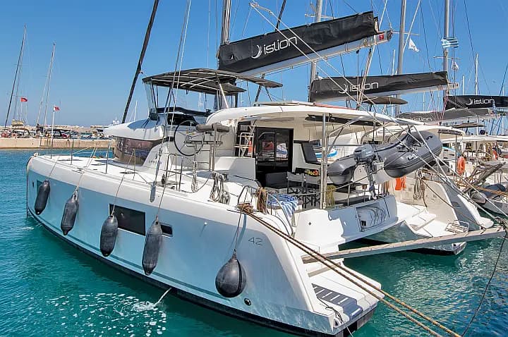 Lagoon 42 in Rhodes New Marina - Photo 5