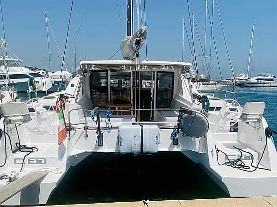 C-CAT 37 in Sardinia / Portisco / Marina di Portisco - Photo 1