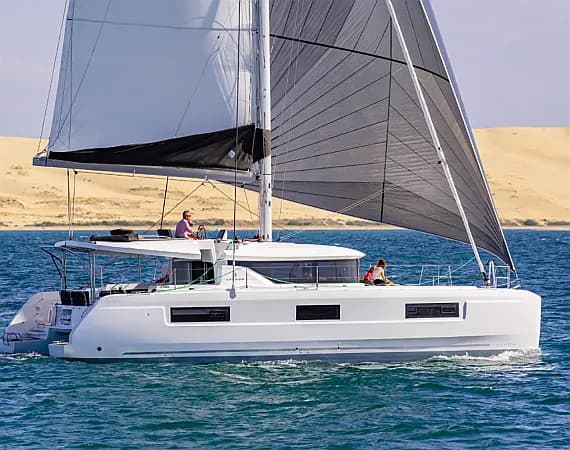 Lagoon 46 in Seget Donji / Marina Baotić - Photo 5