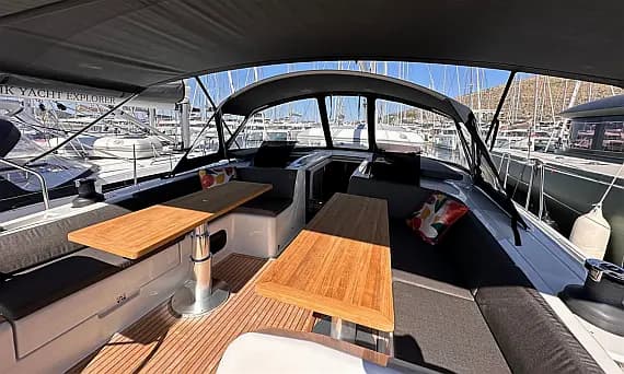 Lagoon 43 in Seget Donji / Marina Baotić - Photo 3
