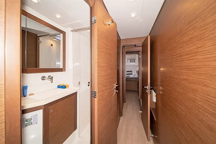 Lagoon 450 Fly in Rhodes New Marina - Photo 3