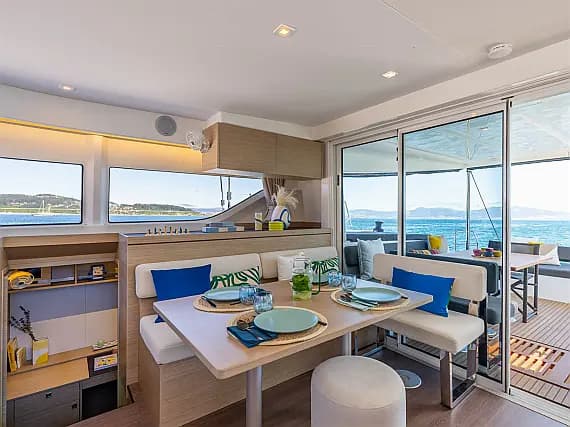 Lagoon 43 in Seget Donji / Marina Baotić - Photo 2