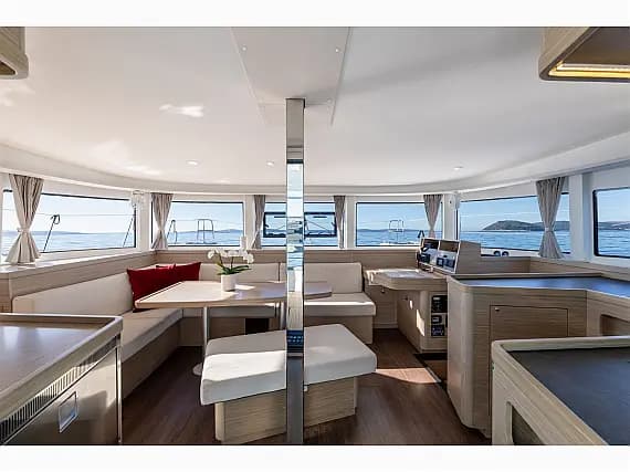 Lagoon 42 in Split / Port of Split / West Harbour - Photo 2