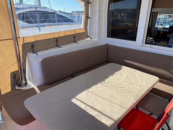 Lagoon 40 in Hyeres - Photo 2